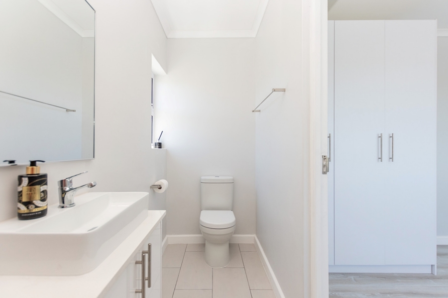 3 Bedroom Property for Sale in Country Club Western Cape